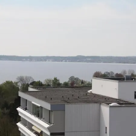Ferienwohnung Weitblick Апартаменты *