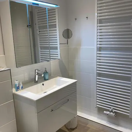 Ferienwohnung Weitblick Апартаменты *